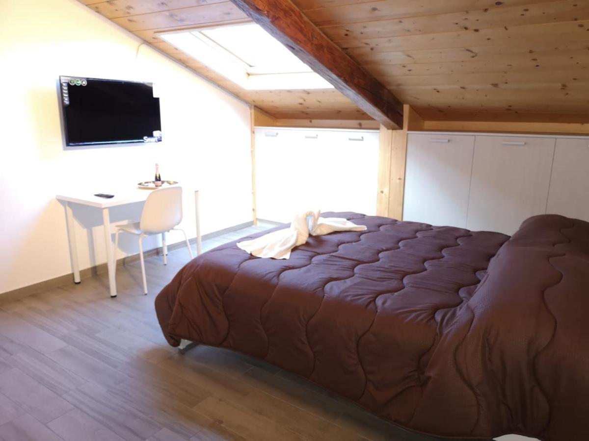 Cuore Partenopeo B&B 나폴리 외부 사진