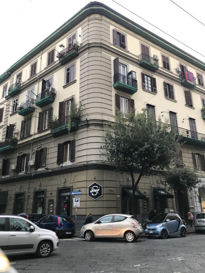 Cuore Partenopeo B&B 나폴리 외부 사진