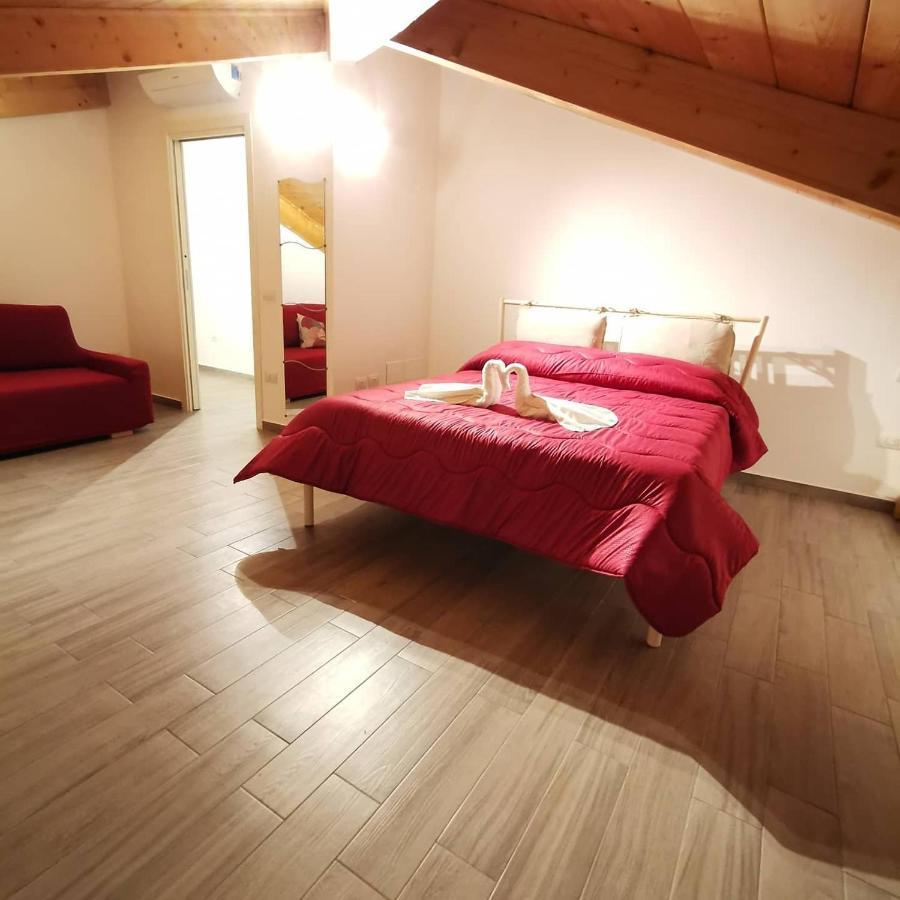 Cuore Partenopeo B&B 나폴리 외부 사진